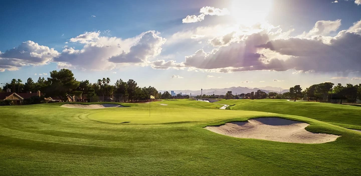 The Club at Sunrise